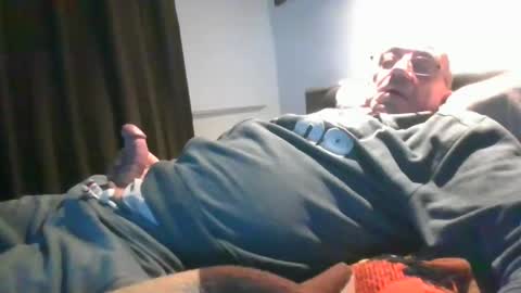 cock9635 online show from 12-26-24, 01:54
