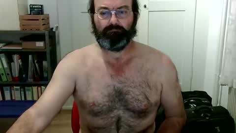 Pete online show from 10-22-25, 05:24