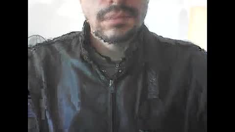 Snapshot of cockdealer69 chatting on 12-05-24, 06:33 Cockdealer69 online show from 12-05-24, 06:33