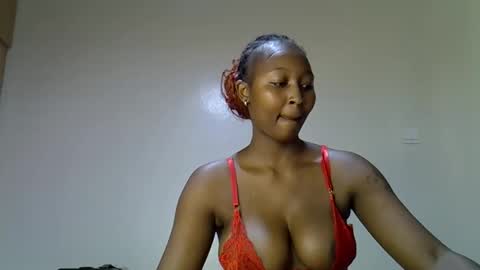 bella online show from 11-26-25, 04:24