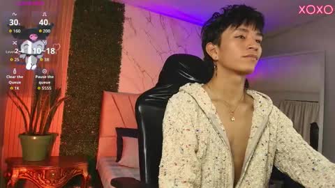 COCO online show from 05-11-26, 11:49