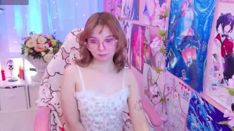 Snapshot of coconut_mia chatting on 01-16-26, 09:19 Mia online show from 01-16-26, 09:19