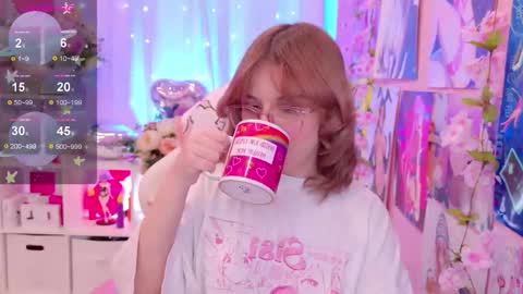 Snapshot of coconut_mia chatting on 02-07-26, 06:55 Mia online show from 02-07-26, 06:55