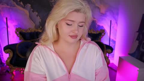 onlyfans amyleyy online show from 10-13-25, 06:57