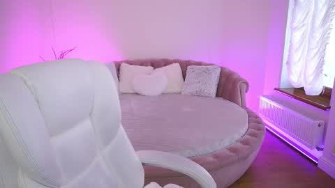 onlyfans amyleyy online show from 12-15-25, 08:29