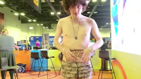 Cokia online show from 06-28-26, 08:04
