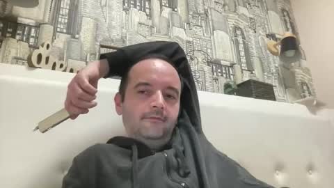 Snapshot of colambus83 chatting on 02-22-26, 03:43 colambus83 online show from 02-22-26, 03:43