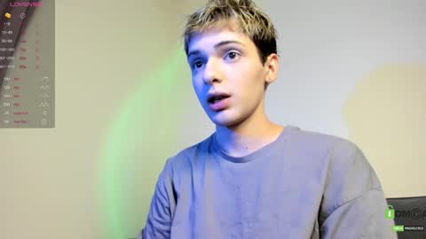 Snapshot of colestorm_ chatting on 12-22-25, 06:38 COLE - ig online show from 12-22-25, 06:38