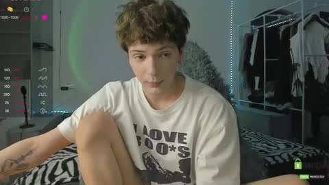 Snapshot of colestorm_ chatting on 02-04-26, 11:20 COLE - ig online show from 02-04-26, 11:20