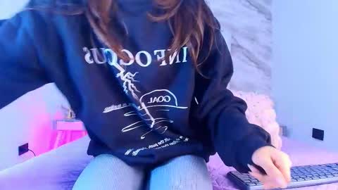 colett online show from 03-18-26, 11:57