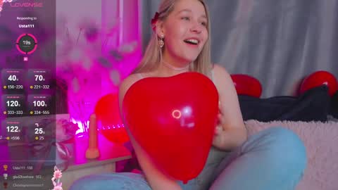 Snapshot of colleen_blake chatting on 02-13-25, 09:38 Collen Mon Tue Wed Thu Fri GMT 3 0300am - 0900am online show from 02-13-25, 09:38