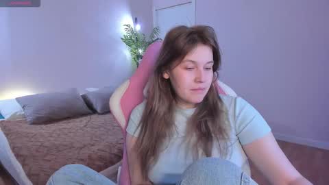 Snapshot of colleen_blake chatting on 11-03-25, 05:03 Collen Mon Tue Wed Thu Fri GMT 3 0300am - 0900am online show from 11-03-25, 05:03