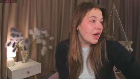 Snapshot of colleen_blake chatting on 11-12-25, 09:21 Collen Mon Tue Wed Thu Fri GMT 3 0300am - 0900am online show from 11-12-25, 09:21