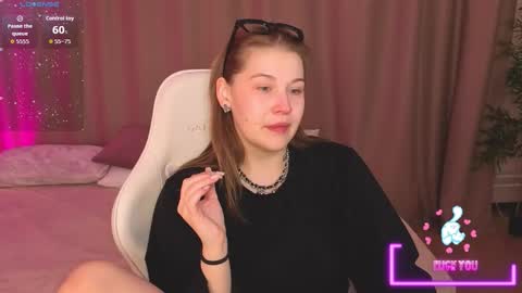 Snapshot of colleen_blake chatting on 03-05-26, 05:09 Collen Mon Tue Wed Thu Fri GMT 3 0300am - 0900am online show from 03-05-26, 05:09