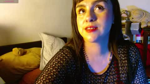 Snapshot of collette_beaufoy chatting on 03-01-26, 05:31 Collette online show from 03-01-26, 05:31