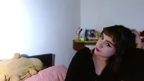 Collette online show from 06-15-26, 05:09