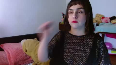 Collette online show from 07-18-26, 12:15