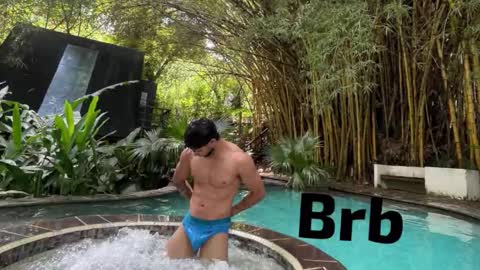 Snapshot of collins_emmett chatting on 12-13-25, 07:53 EMMETT COLLINS online show from 12-13-25, 07:53