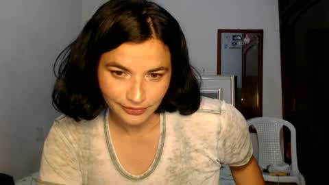 Snapshot of colombi4spice chatting on 03-06-26, 08:27 viviana online show from 03-06-26, 08:27
