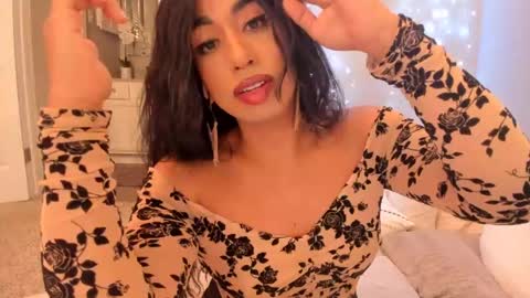    ........ Instagram  Lorysexys online show from 12-06-24, 06:04