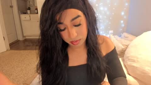    ........ Instagram  Lorysexys online show from 05-15-26, 08:10