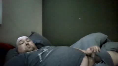 Snapshot of comfortably_numb1980 chatting on 05-26-26, 05:20 comfortably_numb1980 online show from 05-26-26, 05:20