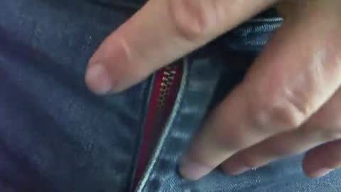 comox online show from 12-04-24, 08:45