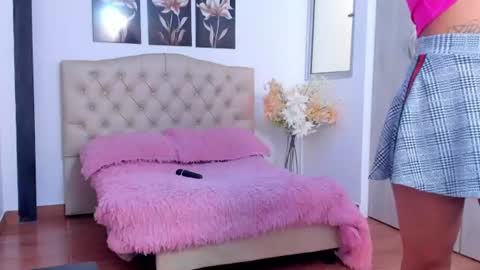 conni_f00x online show from 07-15-26, 09:42