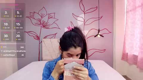 Snapshot of connie_bell chatting on 09-20-25, 08:43 C O N N I E online show from 09-20-25, 08:43