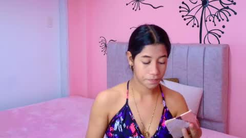 Snapshot of connie_bell chatting on 10-01-25, 06:58 C O N N I E online show from 10-01-25, 06:58