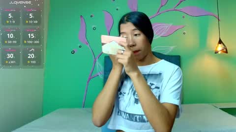 Snapshot of connie_bell chatting on 10-21-25, 07:25 C O N N I E online show from 10-21-25, 07:25