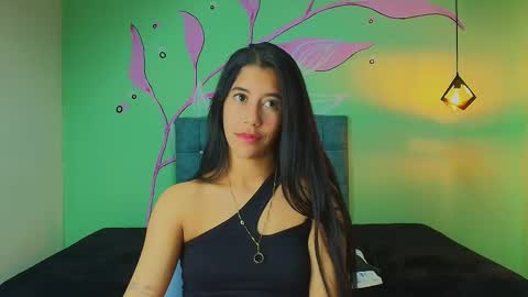 Snapshot of connie_bell chatting on 12-05-25, 08:12 C O N N I E online show from 12-05-25, 08:12