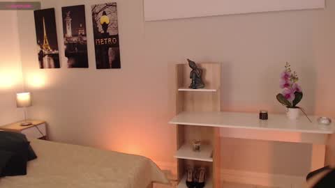 Snapshot of connie_haze chatting on 01-30-25, 04:34 Connie online show from 01-30-25, 04:34