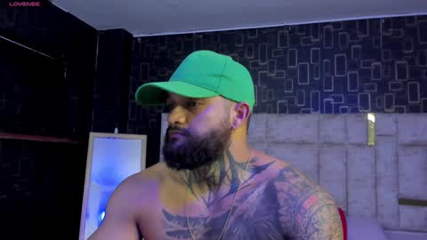 rusfegui online show from 02-03-25, 01:09