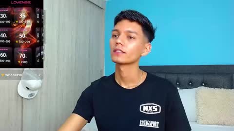 Snapshot of connor_garrett chatting on 02-18-25, 12:15 Connor online show from 02-18-25, 12:15