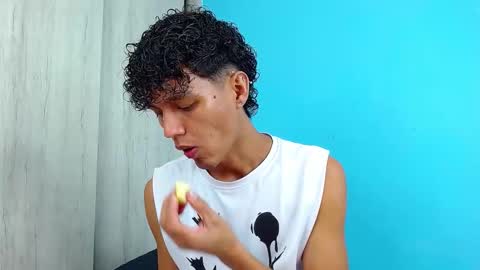 Snapshot of connor_garrett chatting on 01-08-26, 09:06 Connor online show from 01-08-26, 09:06