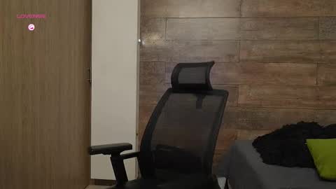 connor_h1 online show from 03-09-26, 12:58