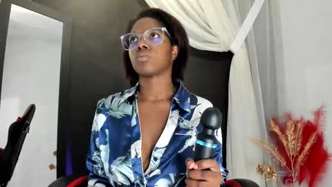 Snapshot of connywellss chatting on 03-07-26, 04:42 Nilo Solem online show from 03-07-26, 04:42