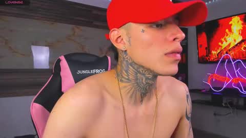 Snapshot of conor03_ chatting on 09-12-25, 12:00 Conor online show from 09-12-25, 12:00