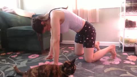 Snapshot of constantcumquest chatting on 11-24-25, 07:46 ANR Mommy online show from 11-24-25, 07:46