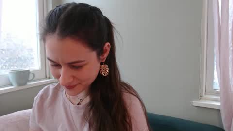 Snapshot of constantcumquest chatting on 11-30-25, 04:11 ANR Mommy online show from 11-30-25, 04:11