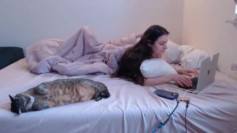 Snapshot of constantcumquest chatting on 02-18-26, 03:30 ANR Mommy online show from 02-18-26, 03:30