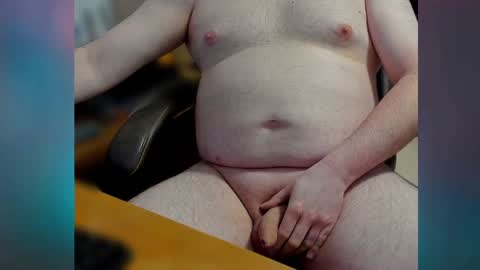 Snapshot of consuela0112 chatting on 01-04-25, 08:37 consuela0112 online show from 01-04-25, 08:37