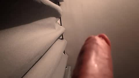 Snapshot of controlmepleaseillcum4u chatting on 02-12-26, 08:20 Will You Make Me Cum online show from 02-12-26, 08:20