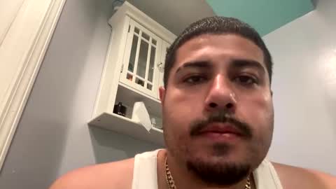 Snapshot of cookie_monster8593 chatting on 06-05-26, 08:47 cookie_monster8593 online show from 06-05-26, 08:47