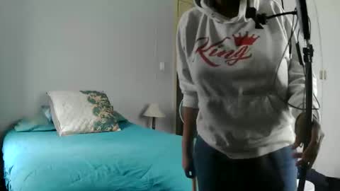 Snapshot of cookiecandyx chatting on 02-23-26, 12:13 cookiecandyx online show from 02-23-26, 12:13