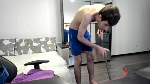 cookies_boys online show from 11-18-25, 06:40