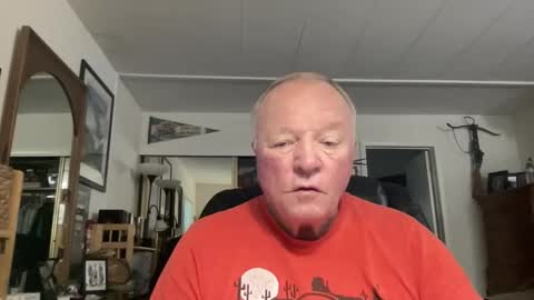 Snapshot of cookoosnest chatting on 11-16-25, 03:39 cookoosnest online show from 11-16-25, 03:39