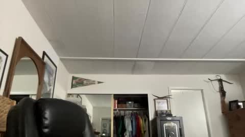 Snapshot of cookoosnest chatting on 11-23-25, 05:18 cookoosnest online show from 11-23-25, 05:18