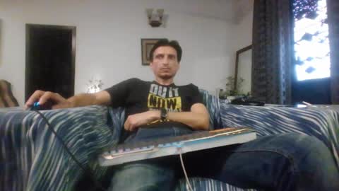 Cool2Buddies online show from 05-31-26, 01:58